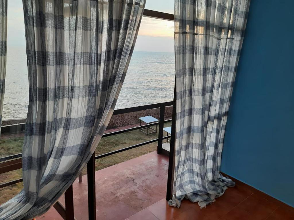 Manshore Bay Kannur Buitenkant foto